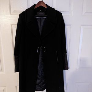 Woman's Elie  Tahari Wool Coat with Leather Sleeves size 16